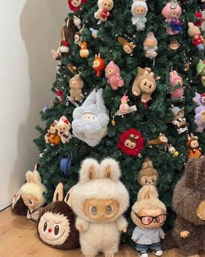 Lububu Winter Wonderland Edition