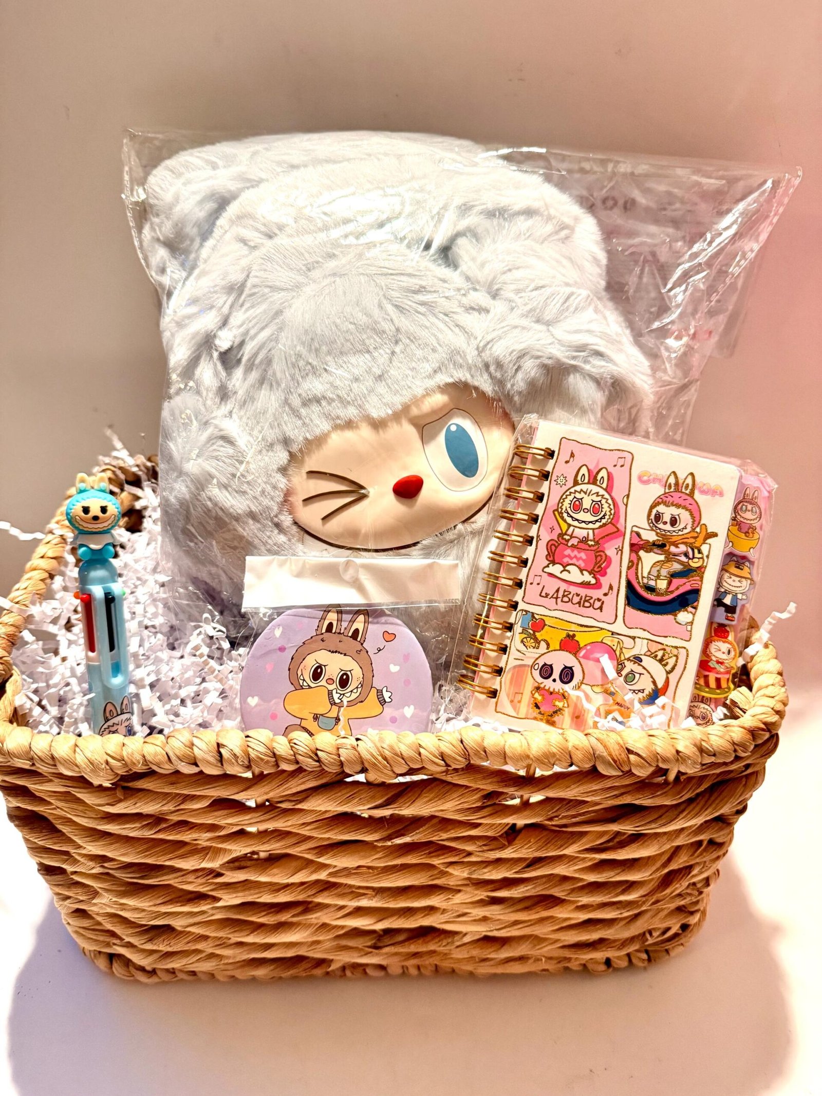 Love Lububu Carry Basket
